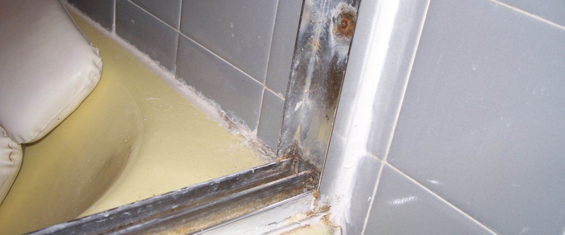 How to Easily Remove Shower Doors and Replace with a Curtain