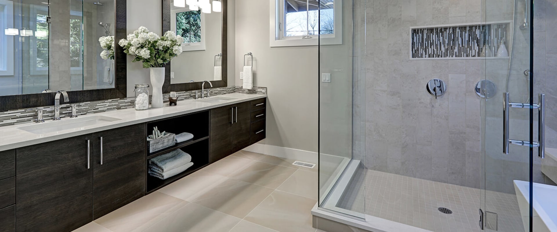 How Much Does a Sliding Shower Door Cost?
